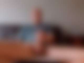 Live cam show with Moggleflop - Living Room on camtv