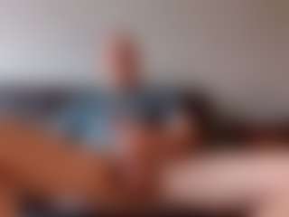 Live cam show with Moggleflop - HD on Latina Girls