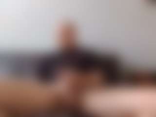 Moggleflop's Live Sex Cam Show