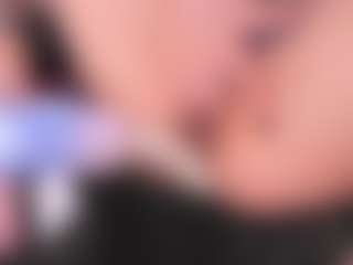 Live cam show with diana_rotor - Nipple Piercings on SmokeAndPoke