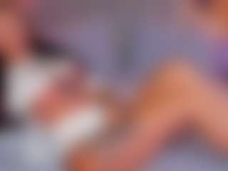 Live cam show with sonyaparker - Cute on Latina Girls