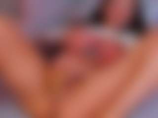 Live cam show with sonyaparker - Hot on Free Soda