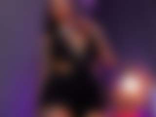 Live cam show with sonyaparker - Petite Teen (18+) on TottyGirls