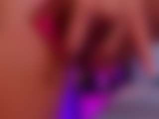 Live cam show with sonyaparker - Drinking on madthumbs