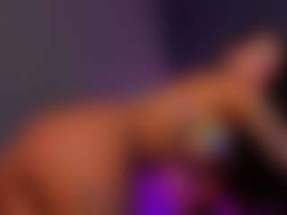 Live cam show with sonyaparker - Shaved Pussy on Camsoda