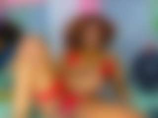 nalajoyce MILF webcam performer live streaming