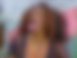 Live cam show with nalajoyce - Latina MILF on CamClone | colombia