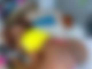 nalajoyce MILF webcam performer live streaming