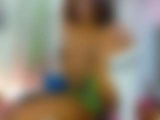 nalajoyce MILF webcam performer live streaming