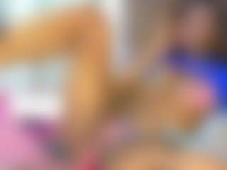 Live cam show with nalajoyce - Athletic Ebony on Fling VIP Chat | colombia