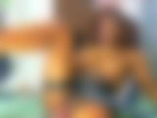 Live cam show with nalajoyce - Ebony on 1on1-livenow | colombia
