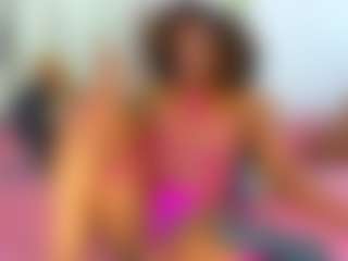 nalajoyce MILF webcam performer live streaming