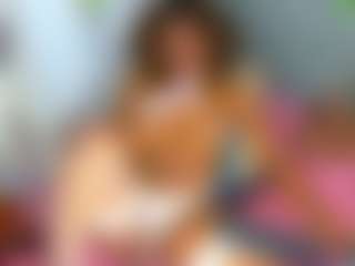 nalajoyce MILF-webcamperformer live