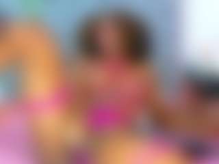 nalajoyce MILF webcam performer live streaming
