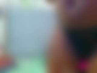 Live cam show with nalajoyce - Ebony Teen (18+) on luckytryst.com