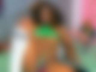 nalajoyce MILF-webcamperformer live