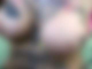 Live cam show with pamelagunns - Mature on fuck-show.com
