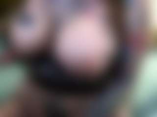 Live cam show with pamelagunns - Bikini on Camsoda