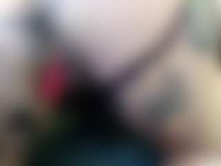 Live cam show with pamelagunns - Mature on Latina Girls