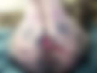pamelagunns's Live Sex Cam Show