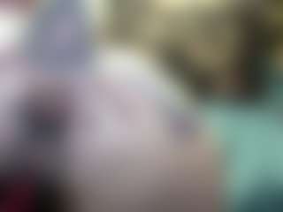 pamelagunns's Live Sex Cam Show