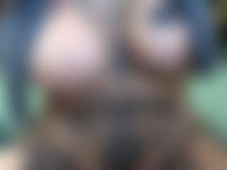 pamelagunns's Live Sex Cam Show