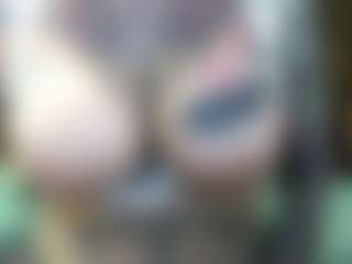pamelagunns's Live Sex Cam Show