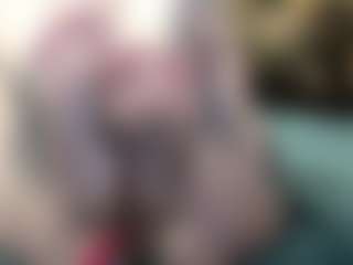 Live cam show with pamelagunns - Orgasm on camwithhim.com