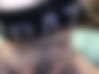 pamelagunns's Live Sex Cam Show