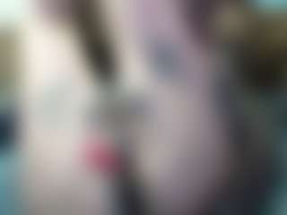pamelagunns's Live Sex Cam Show