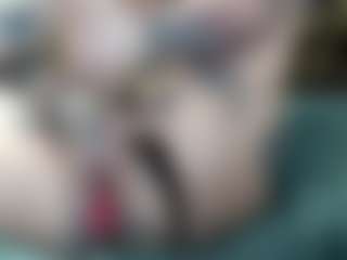 pamelagunns's Live Sex Cam Show