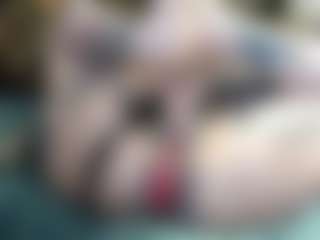 pamelagunns's Live Sex Cam Show
