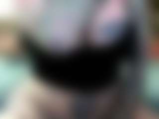 Live cam show with pamelagunns - HD on Cam Slut
