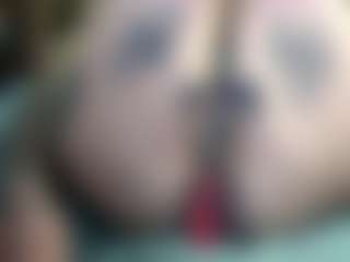 pamelagunns's Live Sex Cam Show