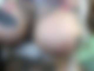 pamelagunns's Live Sex Cam Show