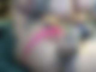 pamelagunns's Live Sex Cam Show