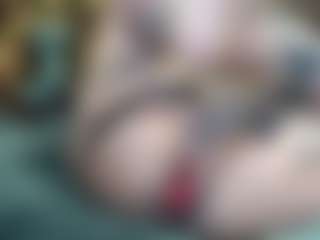 pamelagunns's Live Sex Cam Show