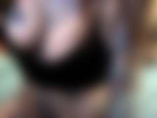 pamelagunns's Live Sex Cam Show