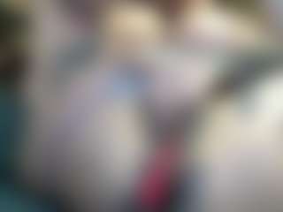 pamelagunns's Live Sex Cam Show