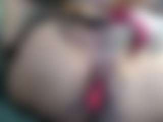 pamelagunns's Live Sex Cam Show