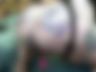 pamelagunns's Live Sex Cam Show