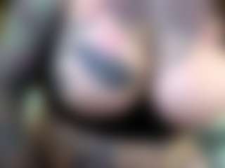Live cam show with pamelagunns - Big Tits on madthumbs