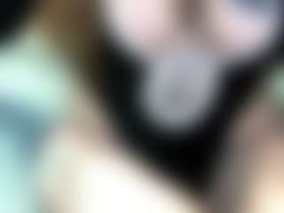 pamelagunns's Live Sex Cam Show