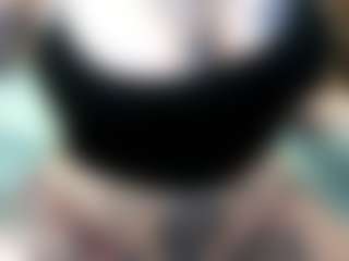 pamelagunns's Live Sex Cam Show