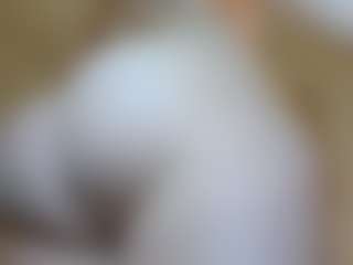 Live cam show with Rosey - Full Nudity on WildCum
