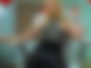 Live cam show with Allie - Green Eyes on Milfs Live