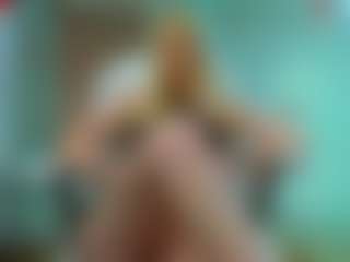 Live cam show with Allie - BBW on Hubzter Live