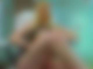 Live cam show with Allie - Pantyhose on StripNow