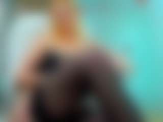 Live cam show with Allie - Green Eyes on Camming Site