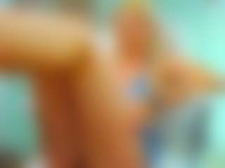 Live cam show with Allie - Handjob on slutload